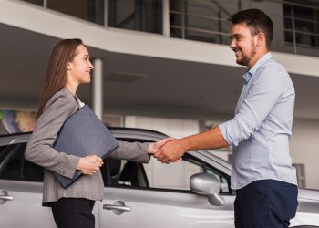 Quais os benefícios de vender seu veículo com dívida para uma empresa especializada?